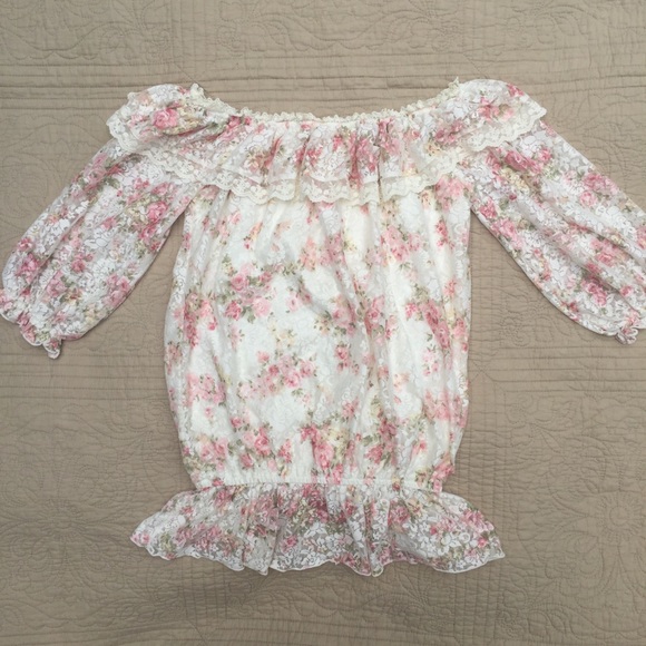 Cream Floral Liz Lisa Top - Picture 3 of 4